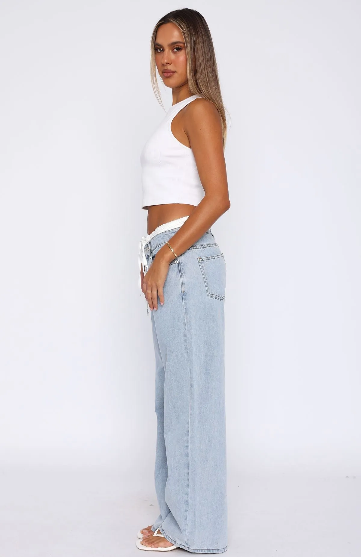 Daisy Mid Rise Wide Leg Jeans Light Blue