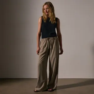 Lightweight Matte Sateen Trouser - Fawn
