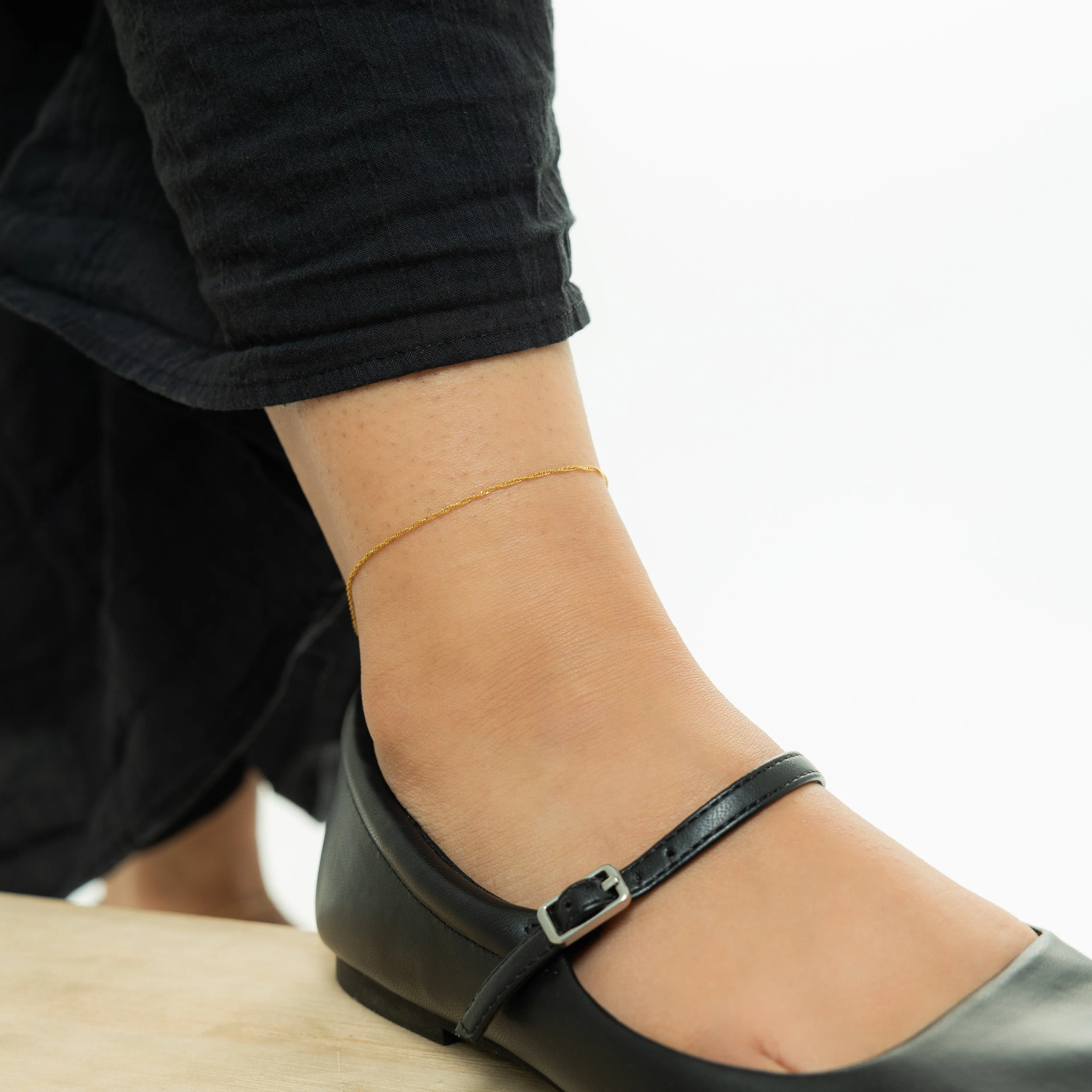 Micro Twisted Anklet