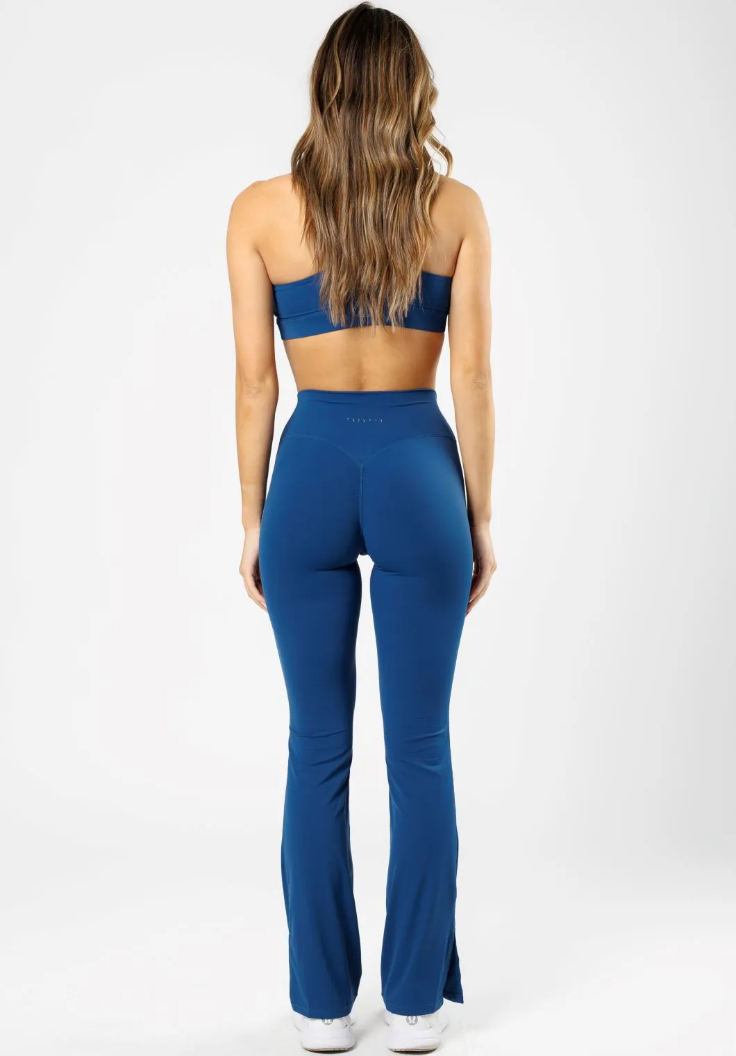 RecStretch Original Sculptseam® Plus Flare Legging 34" Ether
