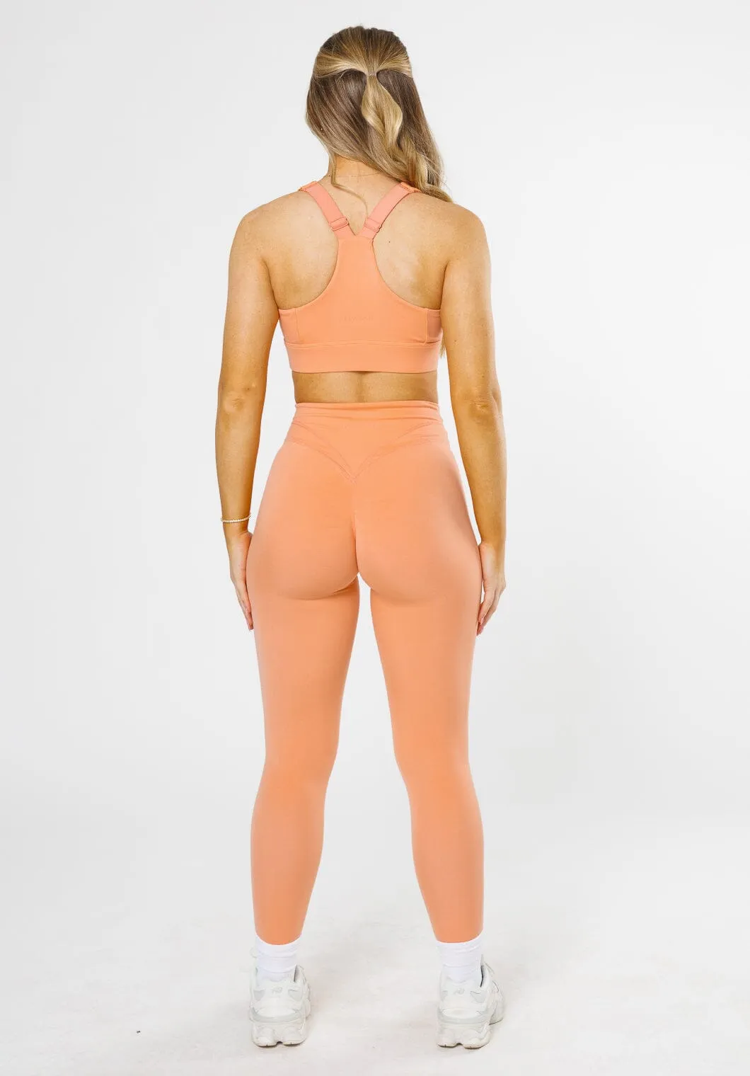 Reluna™ Icon Sculptseam® Plus Legging Guava