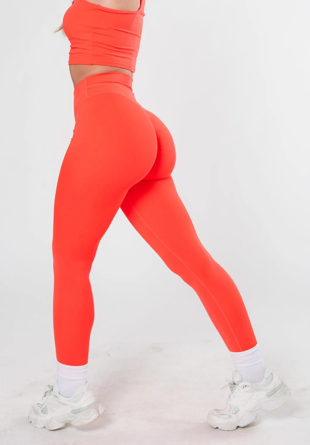 Reluna™ Icon Sculptseam® Plus Legging Hibiscus