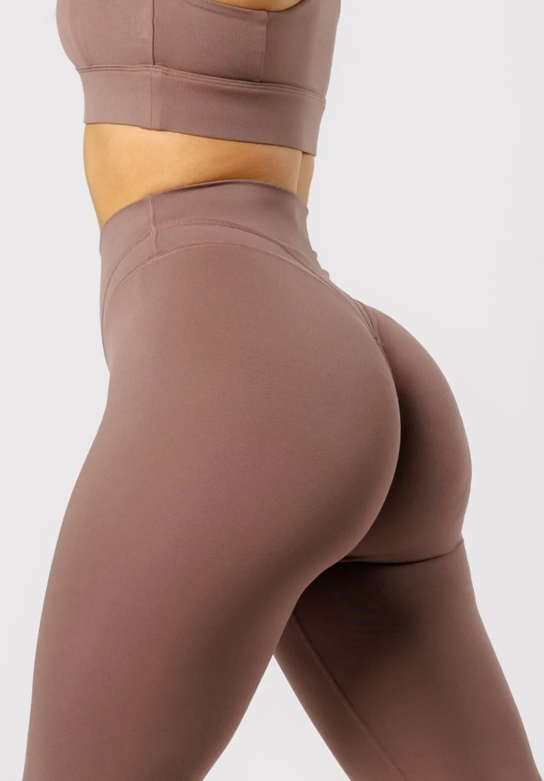Reluna™ Icon Sculptseam® Plus Legging Mushroom