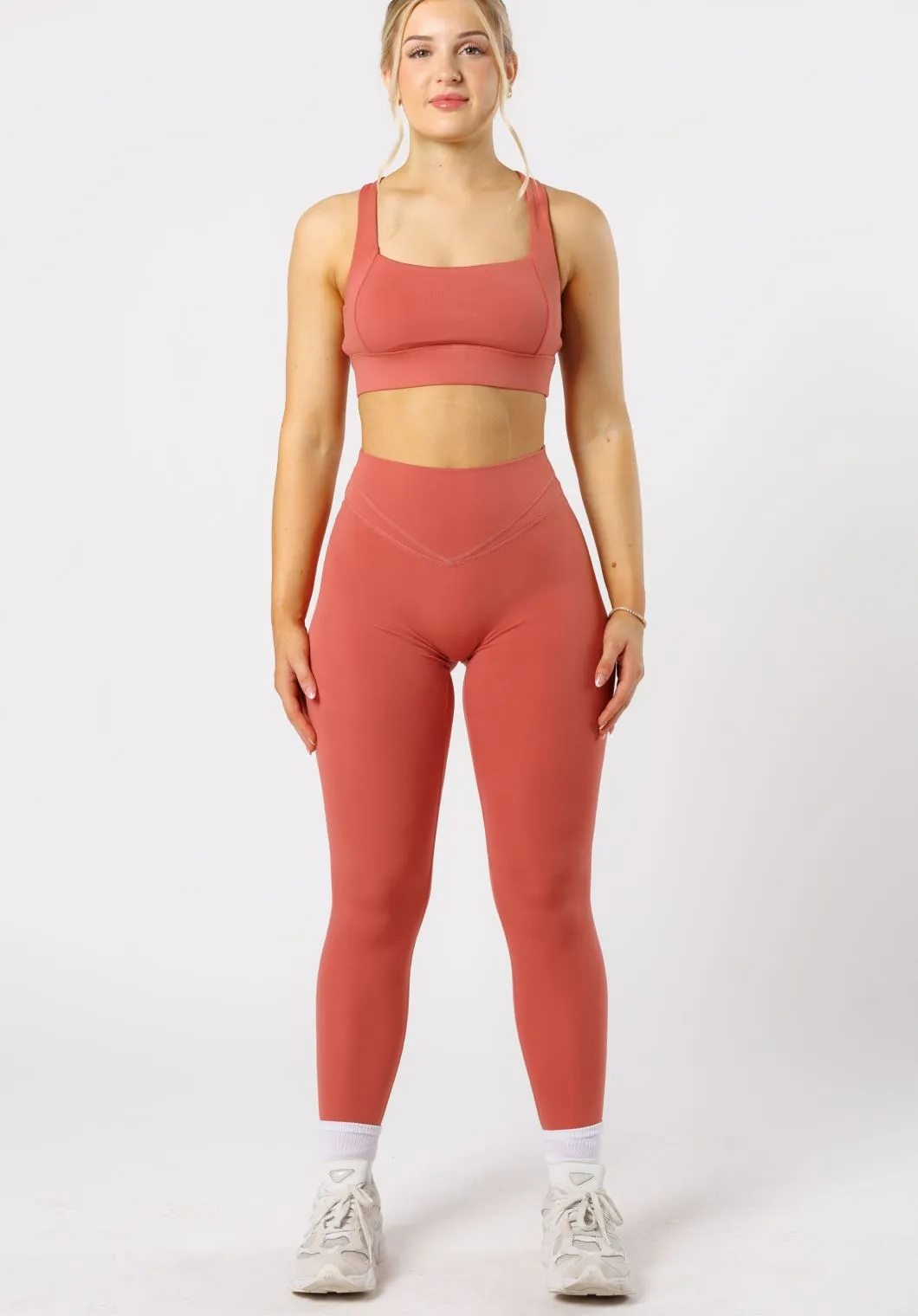 Reluna™ Icon Sculptseam® Plus Legging Terra