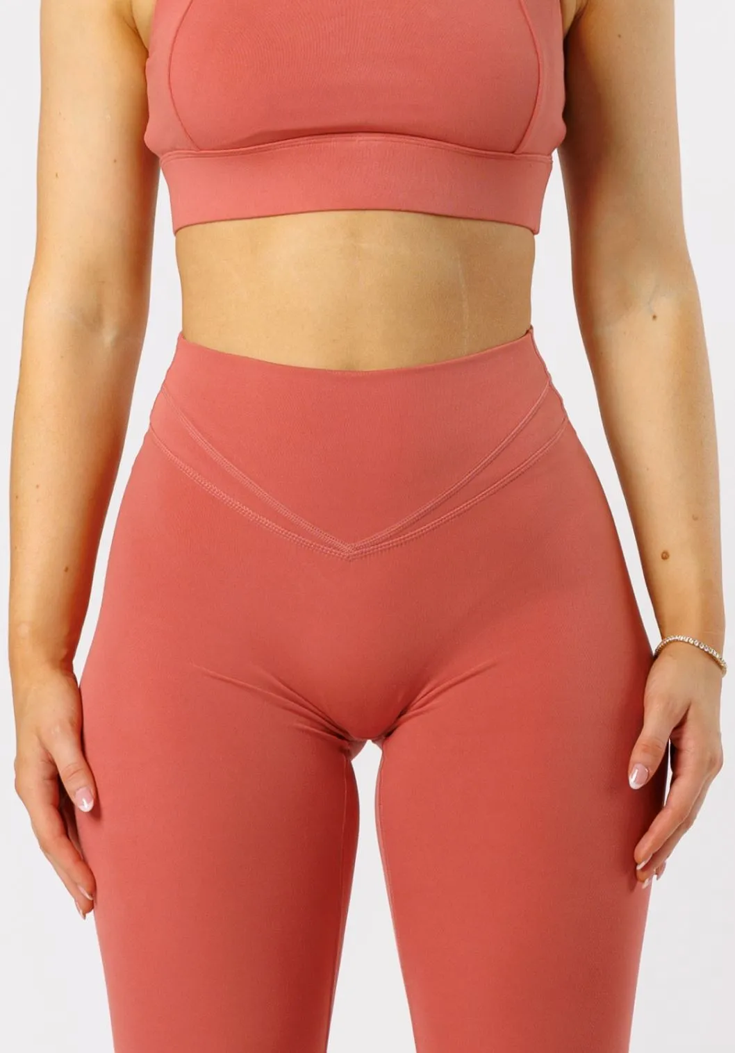 Reluna™ Icon Sculptseam® Plus Legging Terra