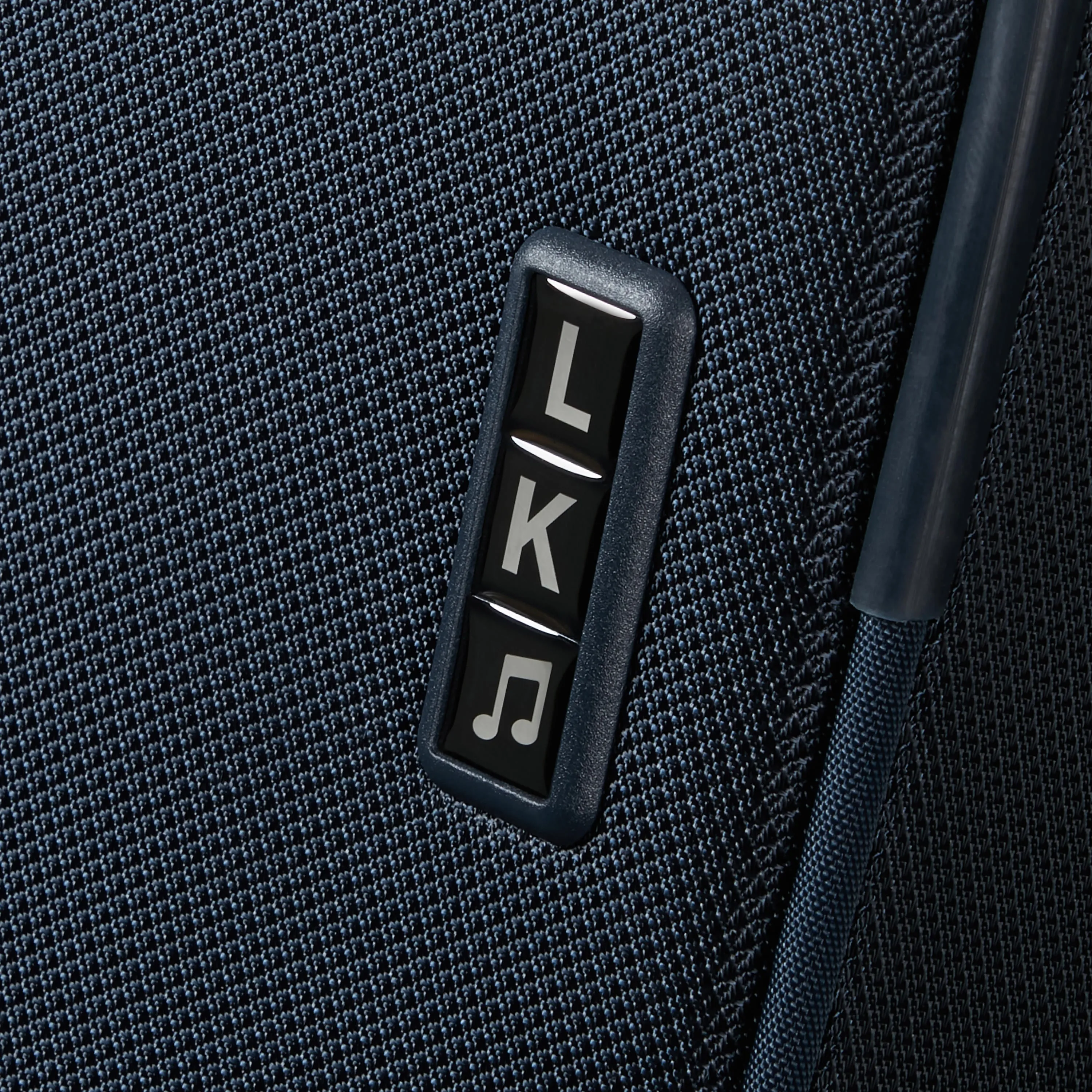 Samsonite Re-Lite Spinner Expandable Medium Luggage