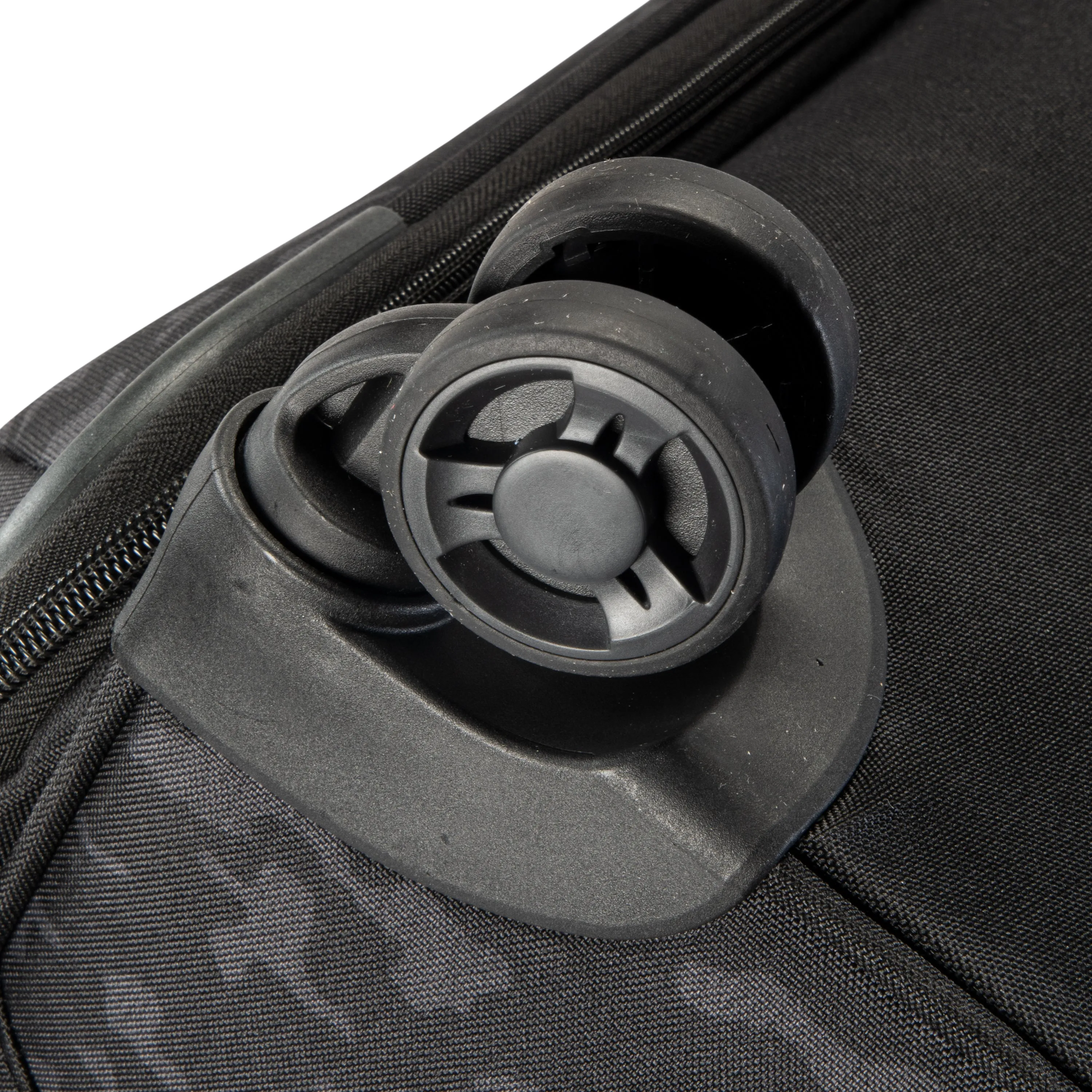 Skyway Rainier Softside Lightweight Luggage
