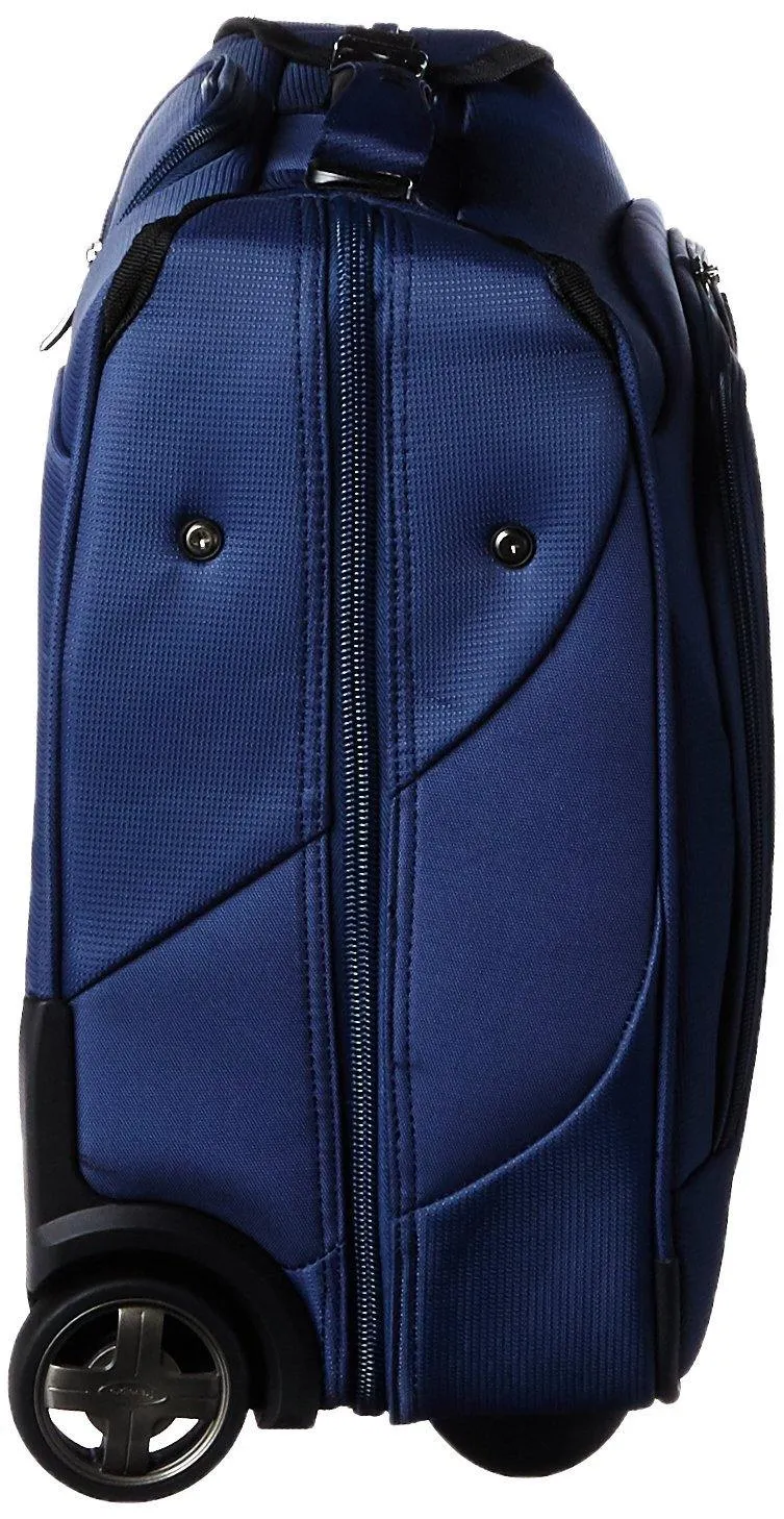 TravelPro Maxlite 4 Carry-on Garment Bag