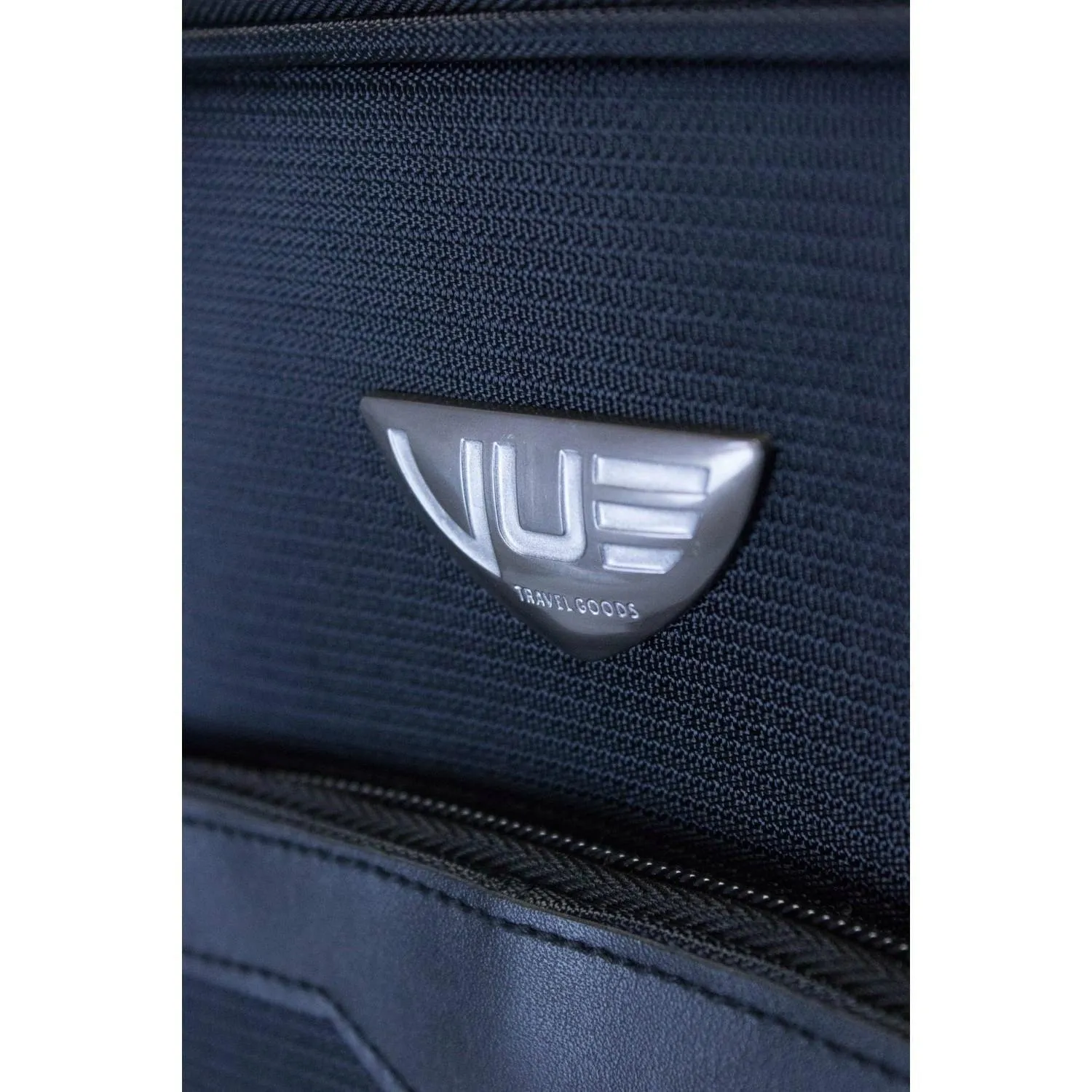 VUE Premier LTE 30" 4-Wheel Large Luggage